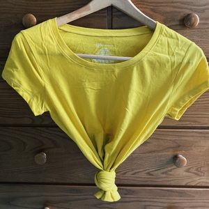 Mustard t shirt
